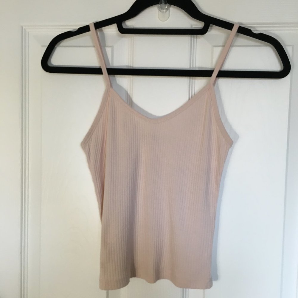 Berska Light Pink Cropped Tank.